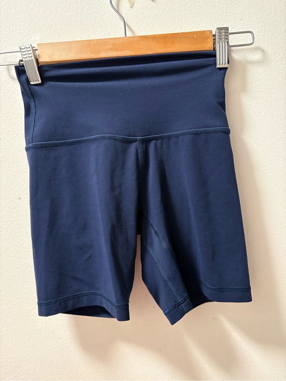 lululemon athletica Navy High-Rise Bike Shorts size s